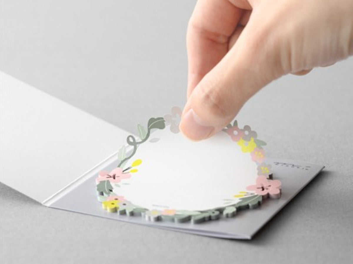 Midori Sticky Notes Die Cut Wreath