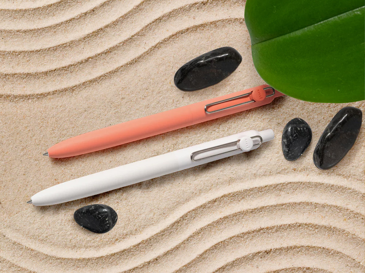 Uni-Ball Zento Gel Pen