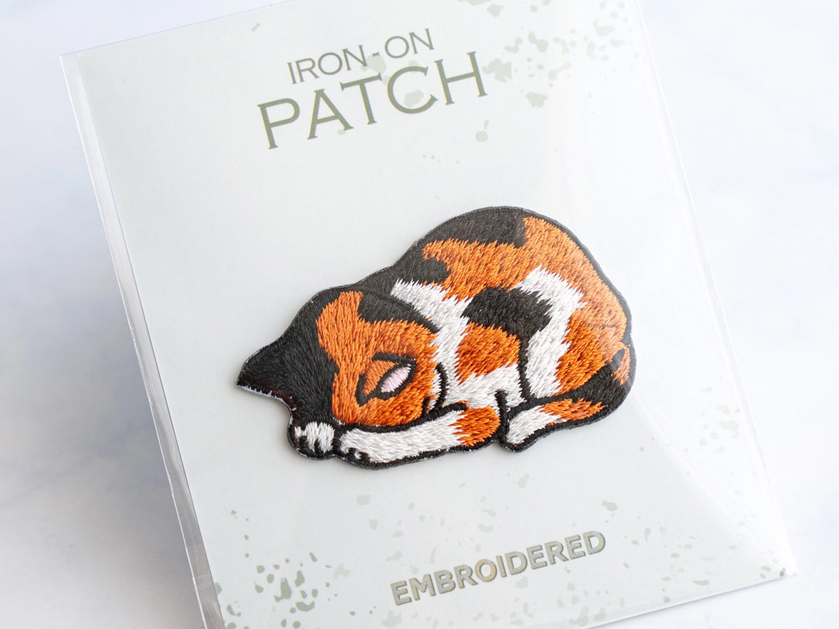 Embroidered Kitten Iron On Patch