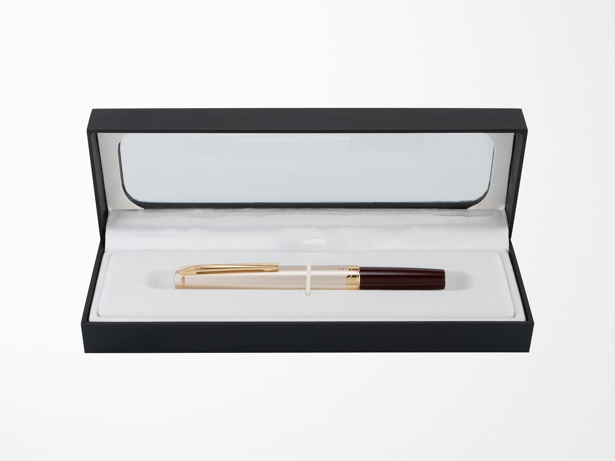 Pilot E95S Fountain Pen - Burgundy & Ivory